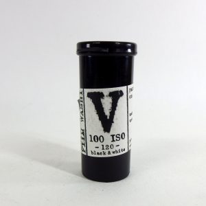 V - 100 iso/21° - Film panchromatique sur papier Gampi - Washi